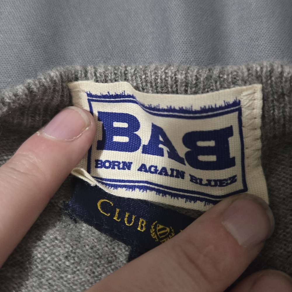 Born Again Bluez BAB Peace Sign Cropped Sweater Womens Size Large Cashmere Grey - Picture 6 of 10
